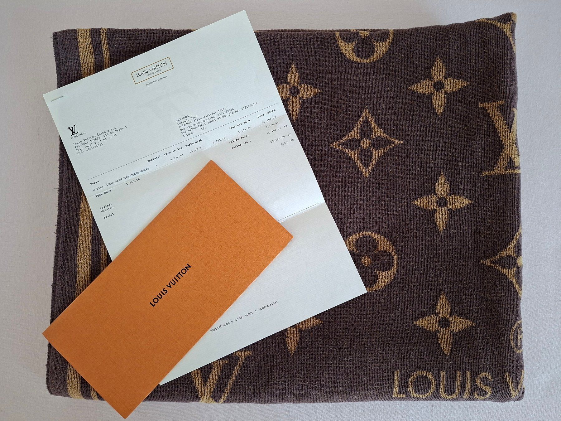 Teli da bagno: LOUIS VUITTON BADETUCH MONOGRAM – Usato da Biberist venduto da Soleda67 5