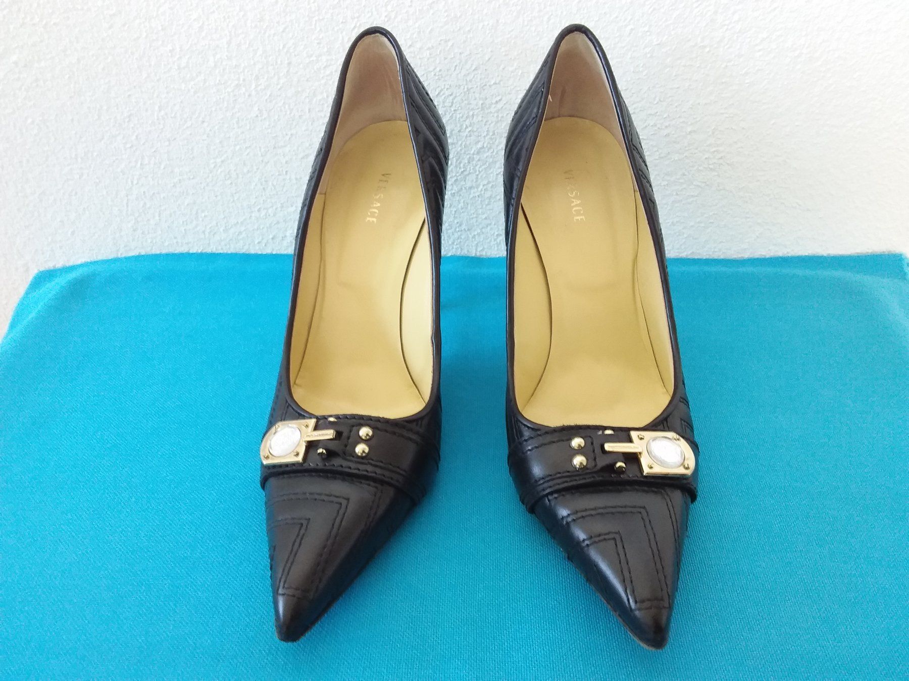 Versace Scarpe da donna: VERSACE High heels, Gr 36,5 – Usato da Immensee venduto da Btrutmann 2
