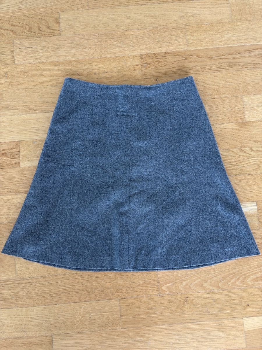 Massimo Dutti Gonne: Schicker Rock von Massimo Dutti, Gr. 36, Grau – Usato da Zürich venduto da ufe_f5q5