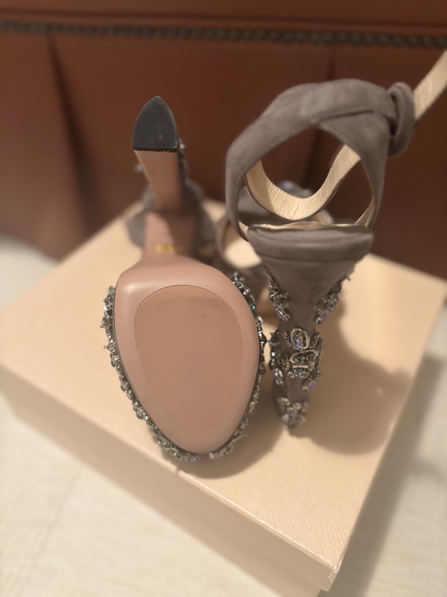 Prada Scarpe da donna: Unworn Prada Crystal Heels 40 – Nuovo e nell'imballaggio originale da Zürich venduto da jir_k6j2 4