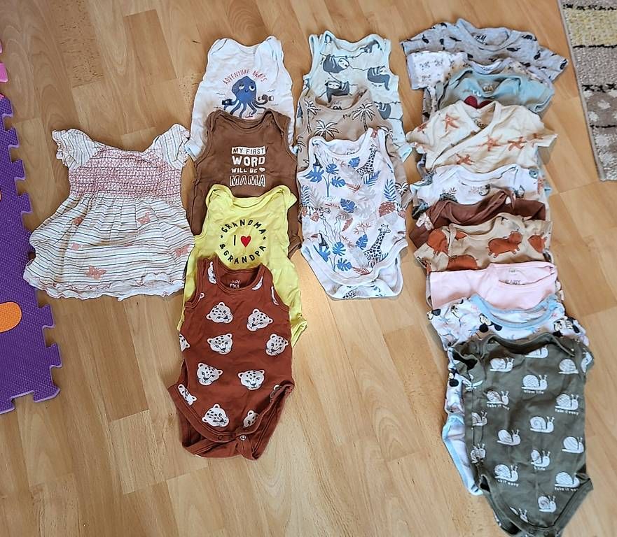Kleiderpakete & -sets: Sommerbody Grösse 68 – Gebraucht aus Muolen von Simi897