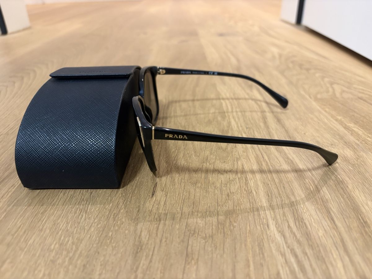 Prada Brillen & Gläser: Prada - Sonnenbrille – Gebraucht aus Gümligen von Chants7 2