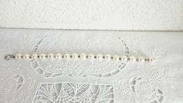 Elegantes Süsswasserperlen Armband, neuwertig, Perlen