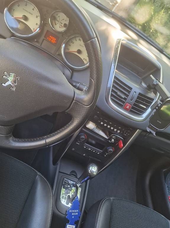 Automobili: 2011 Peugeot 207 – Usato da Diepoldsau venduto da abel18 3