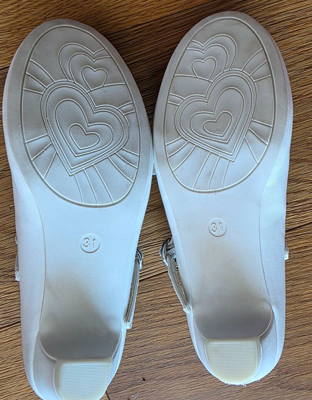 Dosenbach Scarpe per ragazze: Mädchen Schuhe Cupcake mit Blumen, Grösse 31, NEU! – Nuovo (secondo la descrizione) da Zell LU venduto da claro62 8