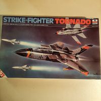 3496 ... Panavia Tornado Strike Fighter ... Esci 9002