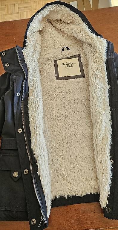 Abercrombie Jacken: Giacca Abercrombie & Fitch taglia M – Gebraucht aus Viganello von cor_wkv7
