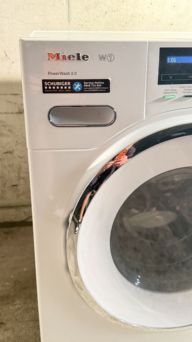 Miele Lavatrici: Waschmaschine Miele 8 KG A+++ – Usato da Kreuzlingen venduto da Lion_10 3