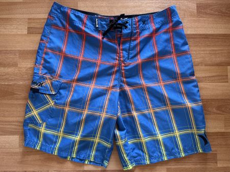 Hurle Badehose, Gr. 38, einf. Bundweite 50 cm