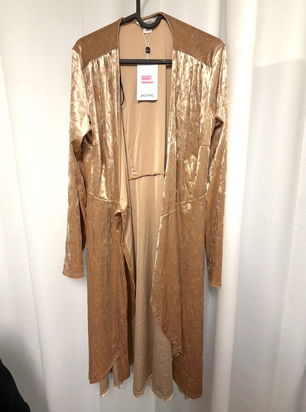 Monki Giacche: MONKI Samtjacke / Samtmantel dünn / Grösse S – Nuovo (secondo la descrizione) da Haldenstein venduto da enie123