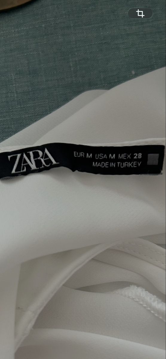 Zara Chemisiers: Bluse von Zara   M – D'occasion à Zürich par wil_g8st 2
