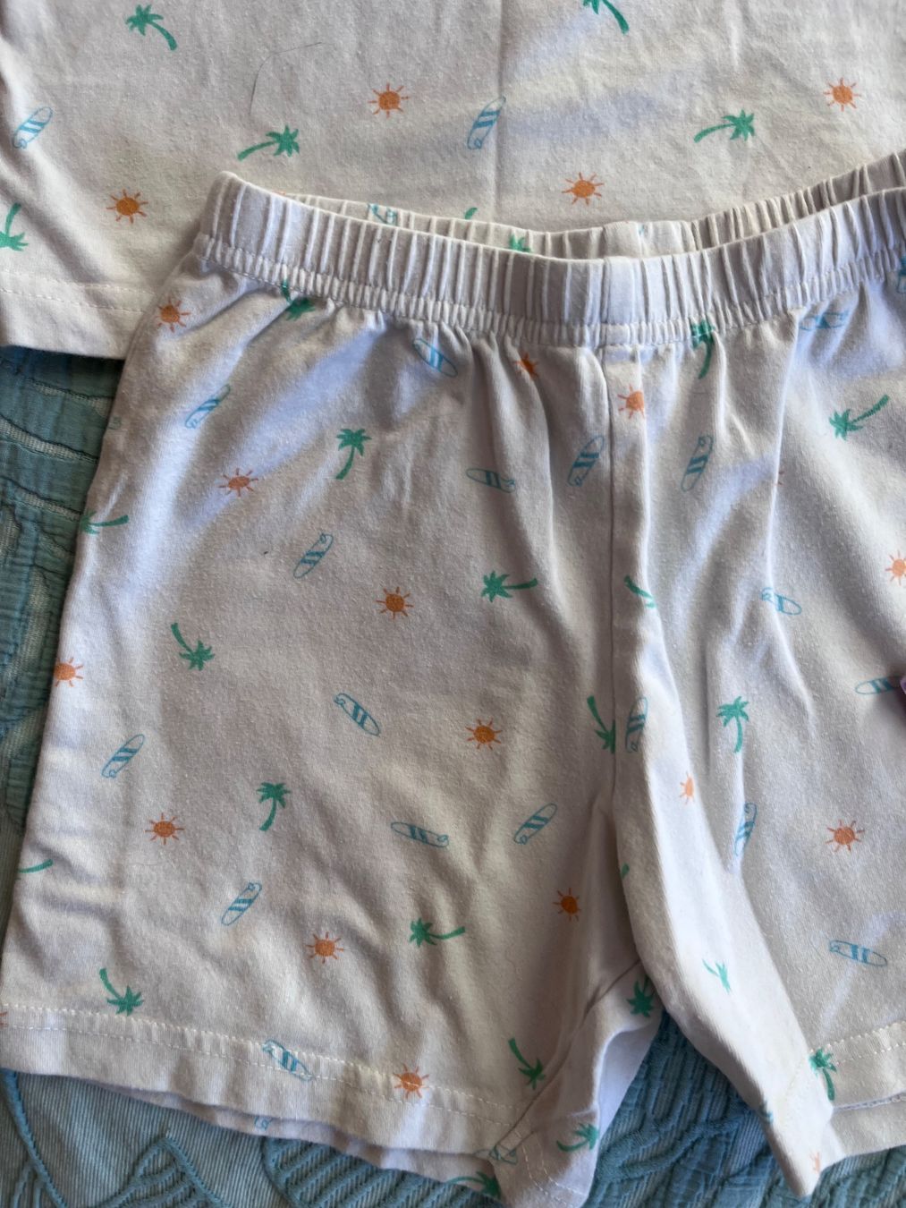 Pyjamas & Ähnliches: 2 x Sommerpyjamas, Größe 98 – Gebraucht aus Umiken von deb_57xk 4