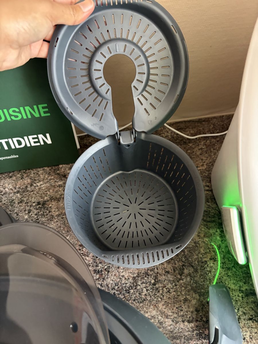 Thermomix Appareils de cuisine: Thermomix TM5 – D'occasion à Sorens par purpureta 1