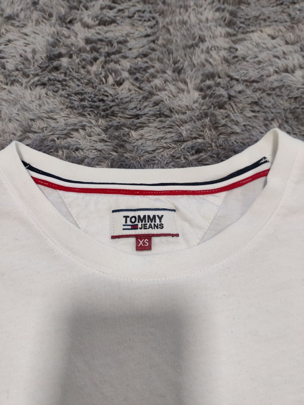 Tommy Hilfiger T-Shirts: Tommy Hilfiger T-Shirt – Gebraucht aus Pieterlen von Saemelili 1
