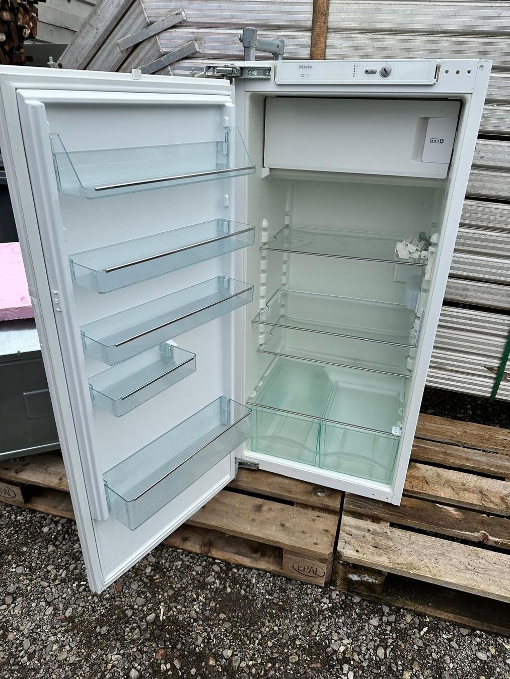 Miele Frigoriferi: Kühlschrank Einbaukühlschrank  Miele – Usato da Spreitenbach venduto da Space_X 8