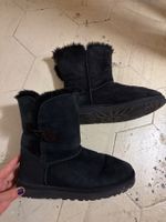 Bottes UGG noir 38
