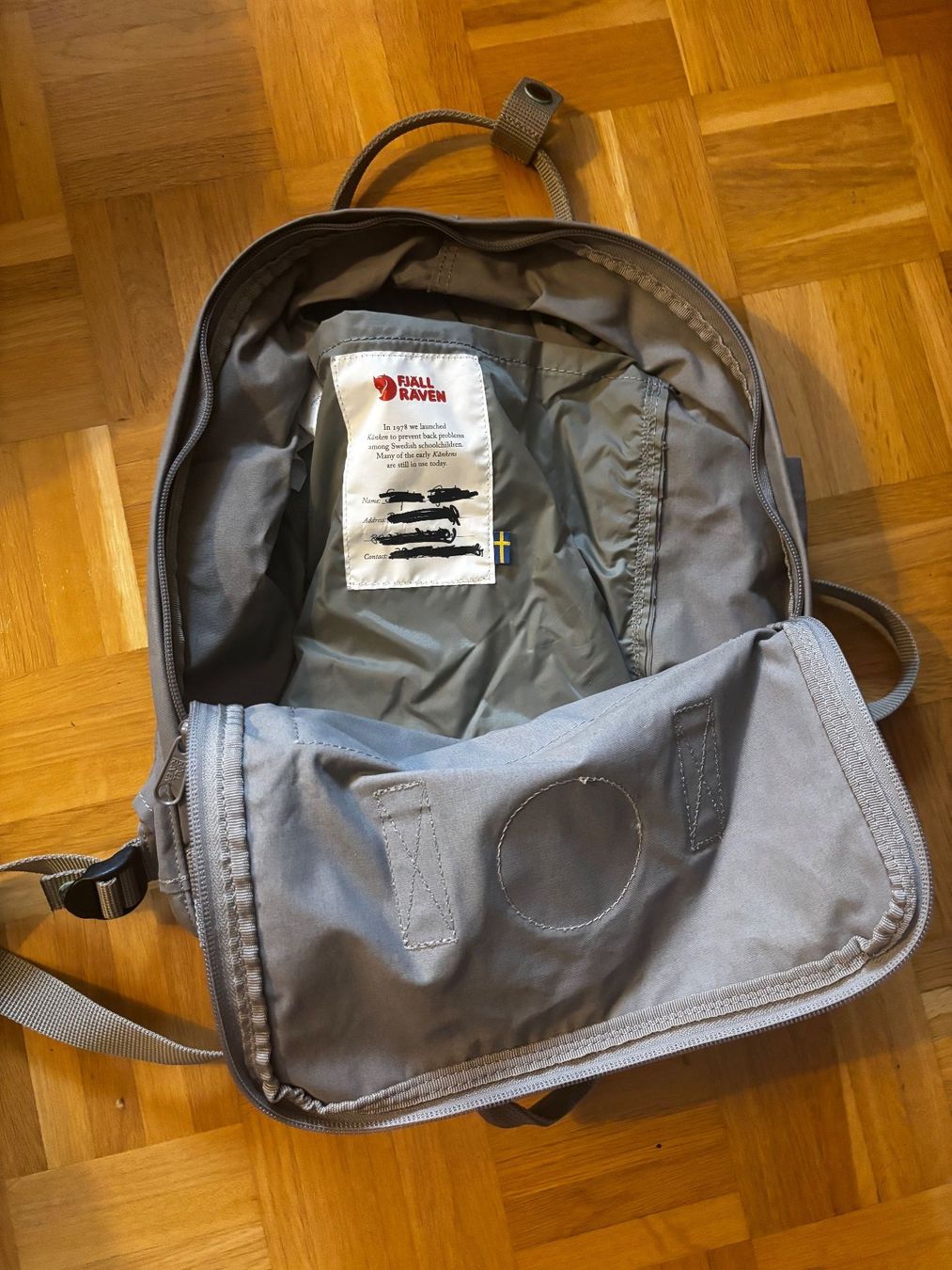 Fjällräven Zaini: FJÄLLRÄVEN grauer Rucksack – Usato da Zürich venduto da missmodernage 3