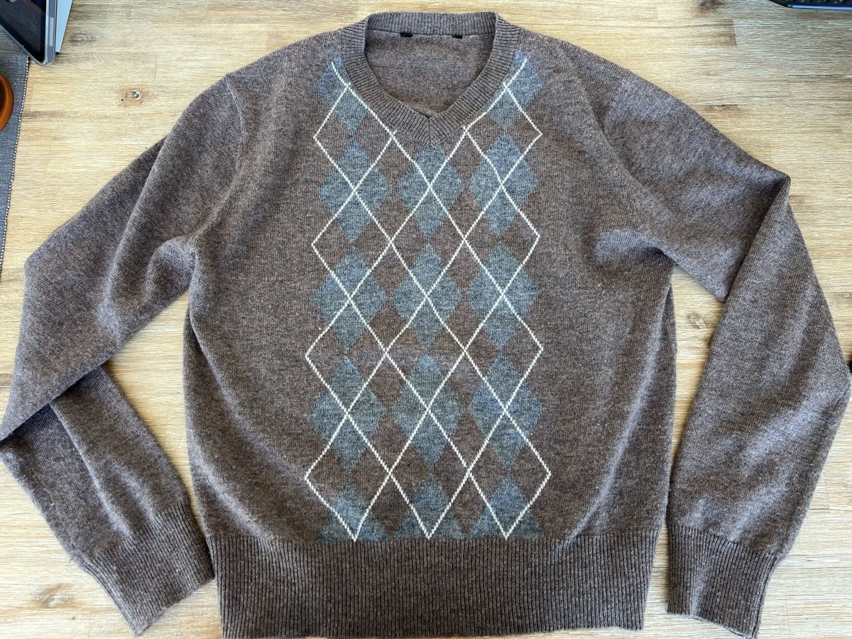 Pullover & Sweatshirts: Wool Sweater – Gebraucht aus Dübendorf von kat_yx9r 1