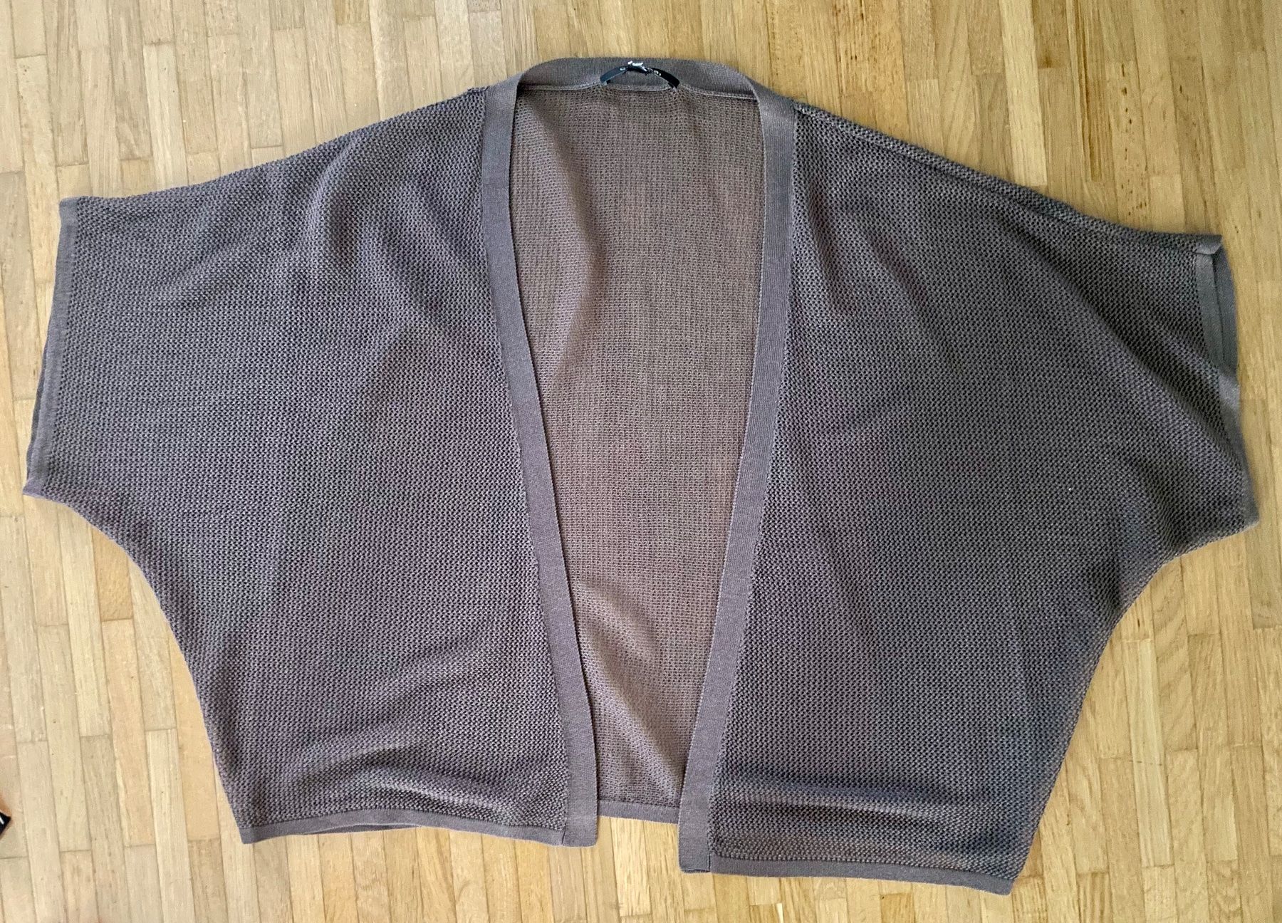 Comma Bolero: legerer sommerbolero von comma - one size – Usato da Rotkreuz venduto da 4evermine