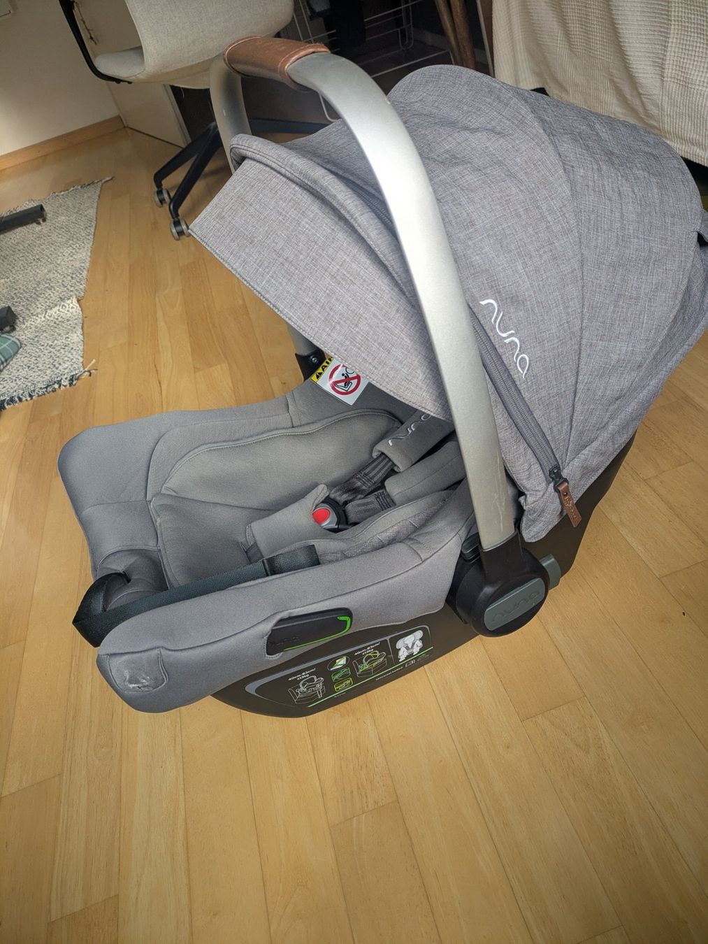 Nuna Seggiolini per auto: Nuna Pippa Next and Isofix Base – Usato da Basel venduto da ren_fhm5
