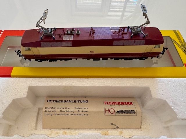 Fleischmann Modelleisenbahnen: Lokomotive BR 120 DB Fleischmann 4350 HO – Gebraucht aus Clarens von toutrouge 2