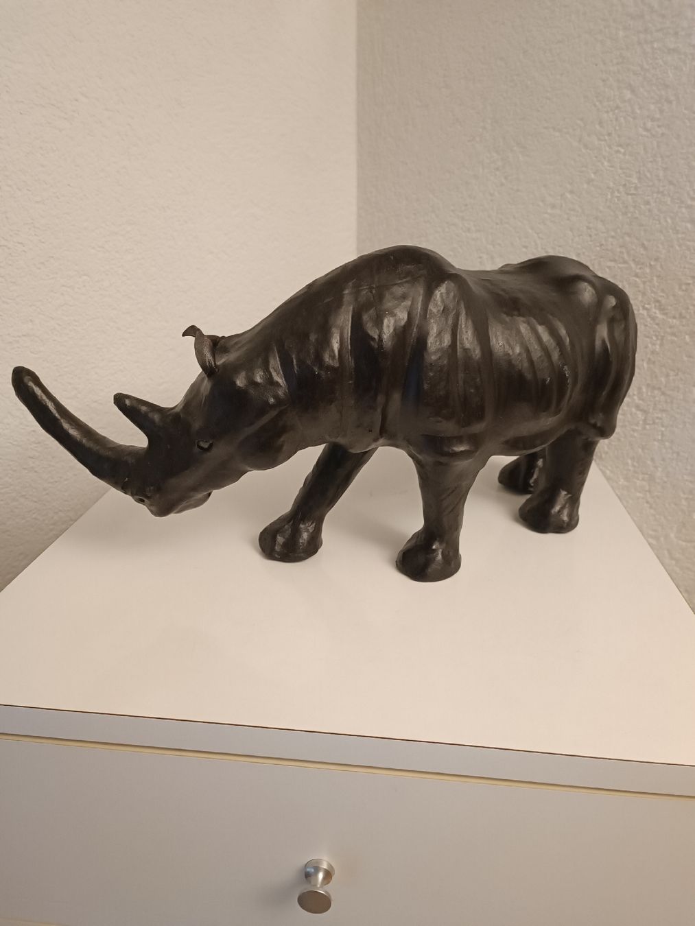 Figuren: Nashorn Decko Figur, majestätisch – Gebraucht aus Pfäfers von Gadonis 3