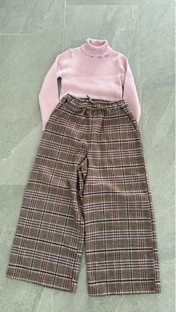 Chic Plaid Culottes & Pink Turtleneck Set