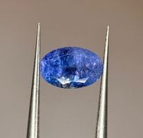 Ab 1 Fr. - 1.80 ct natürlicher Tansanit