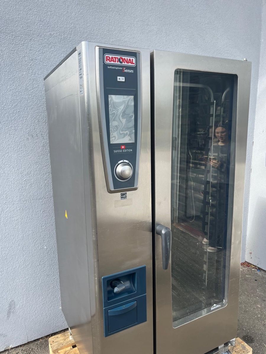 Rational Appareils de cuisine: Rational 201 Scc  Whitefficiency combisteamer – D'occasion à Hägendorf par zla_2xvs