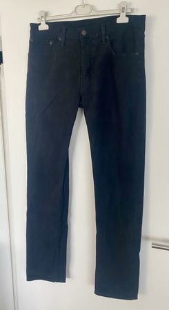 Jean Levi's 511 noir taille W33/L34 homme