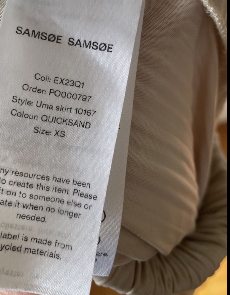 Samsøe Samsøe Gonne: Samsoe Samsoe Faltenrock beige Grösse XS/S – Usato da St. Gallen venduto da oli_ryy9 2