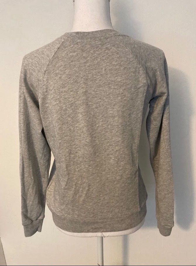 Pullover & Sweatshirts: Oberteil XS – Gebraucht aus Küssnacht am Rigi von Anacerna 1