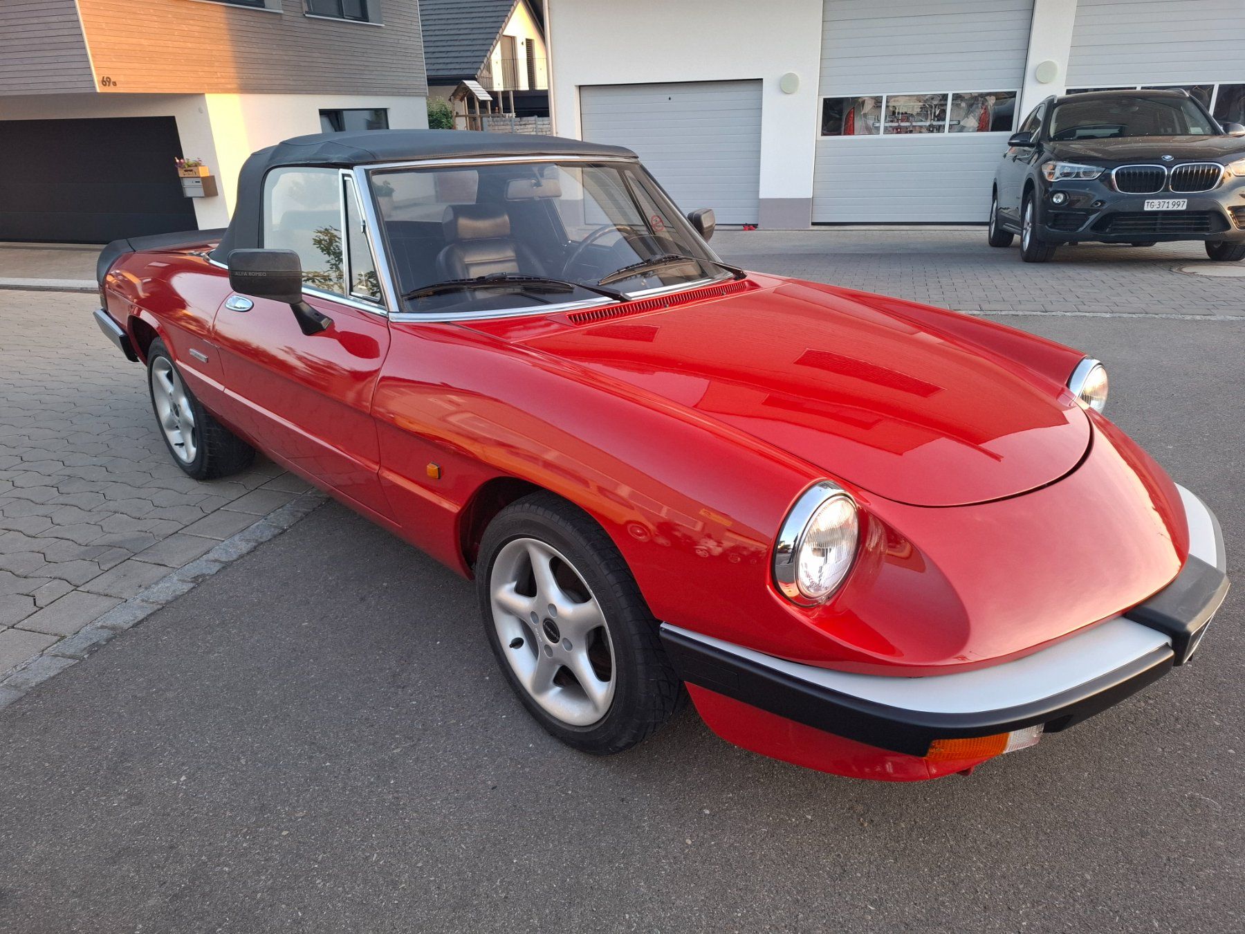 Alfa Romeo Autos: Alfa Romeo Spider 2.0 aus 1987 – D'occasion à Hefenhofen par Garage_Barone 1