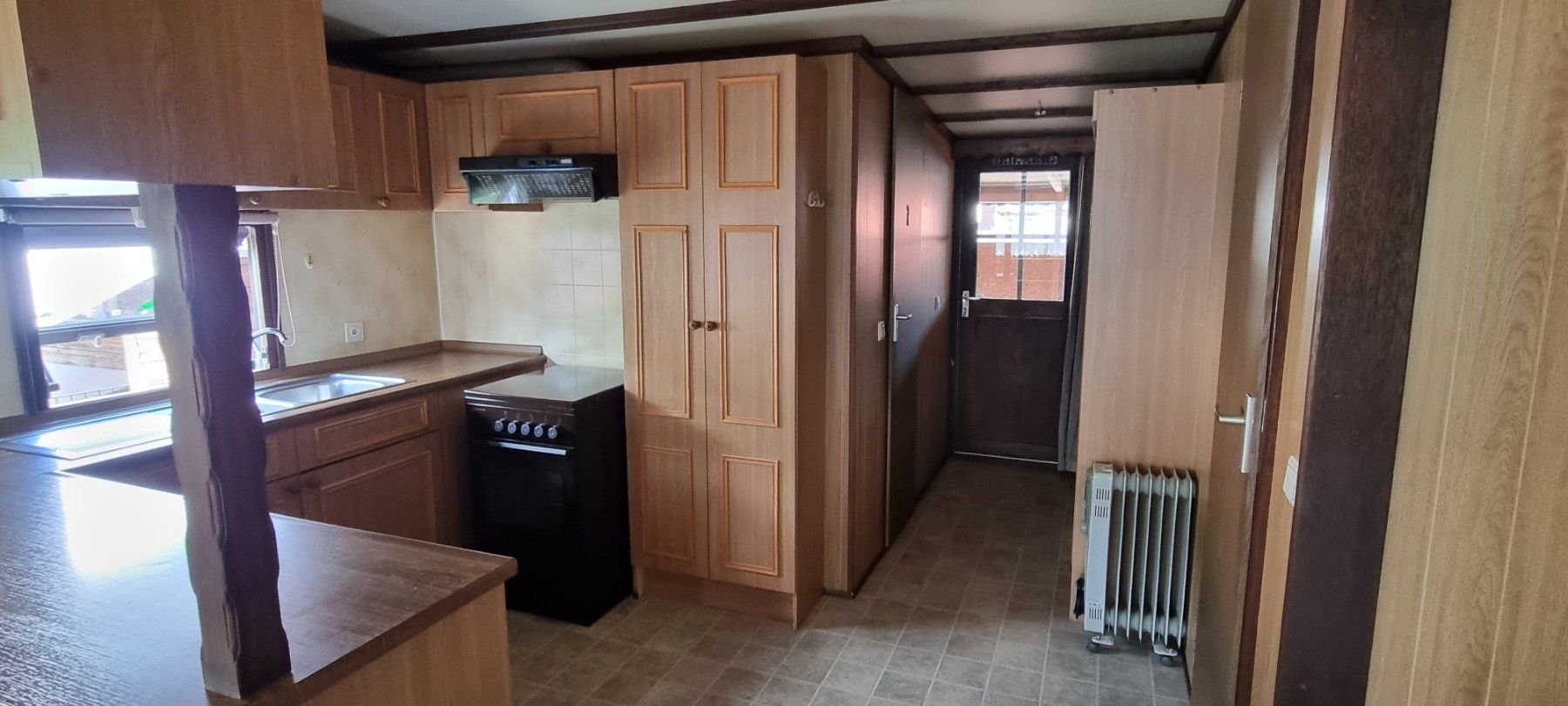 Mobilhome: Mobilhome de style chalet - Camping Robinson, Granges/Sierre – Gebraucht aus Granges VS von jer_n2b7 4