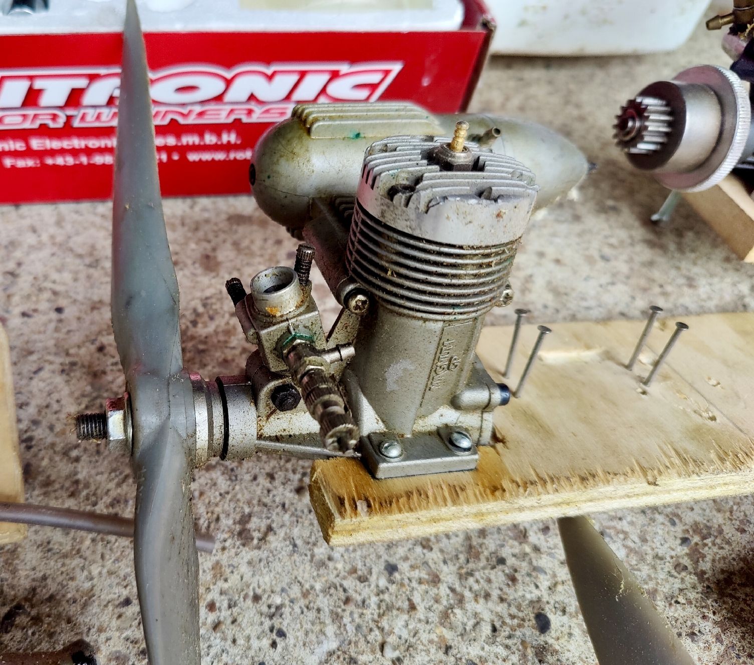 Motoren: Verbrennermotoren Konvolut – Gebraucht aus Bazenheid von hummy1000 1