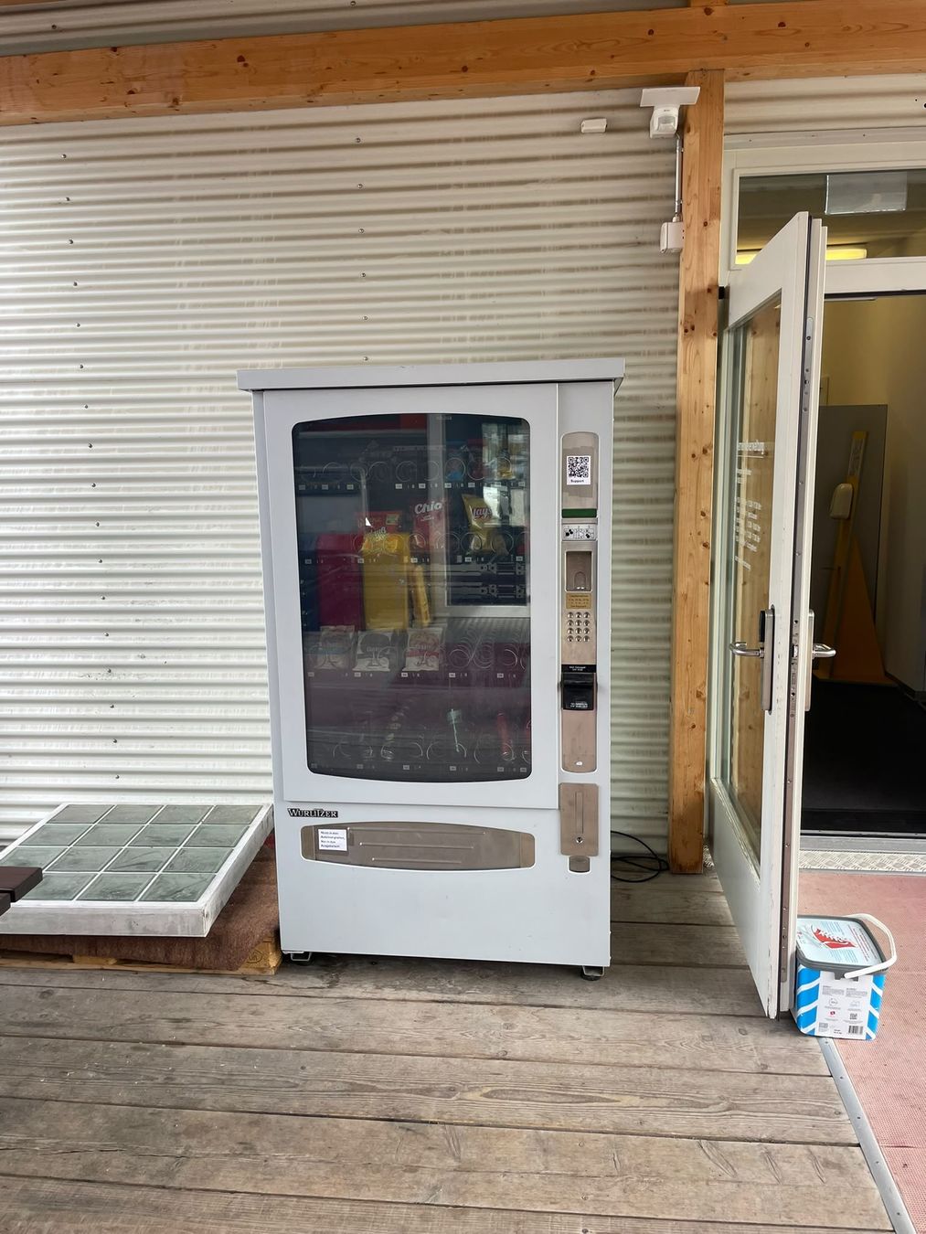 Wurlitzer Altro per Gastronomia & Hotel: Wurlitzer 1000 Snackautomat  – Usato da Seewen SO venduto da Jonas-03 4