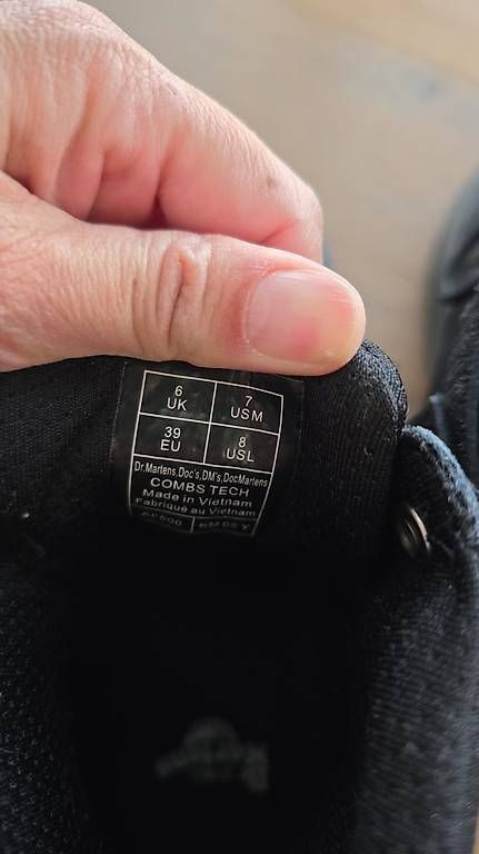 Scarpe da uomo: dr. martens, schwarz gr 39 – Usato da Zuzwil SG venduto da motomania076 2