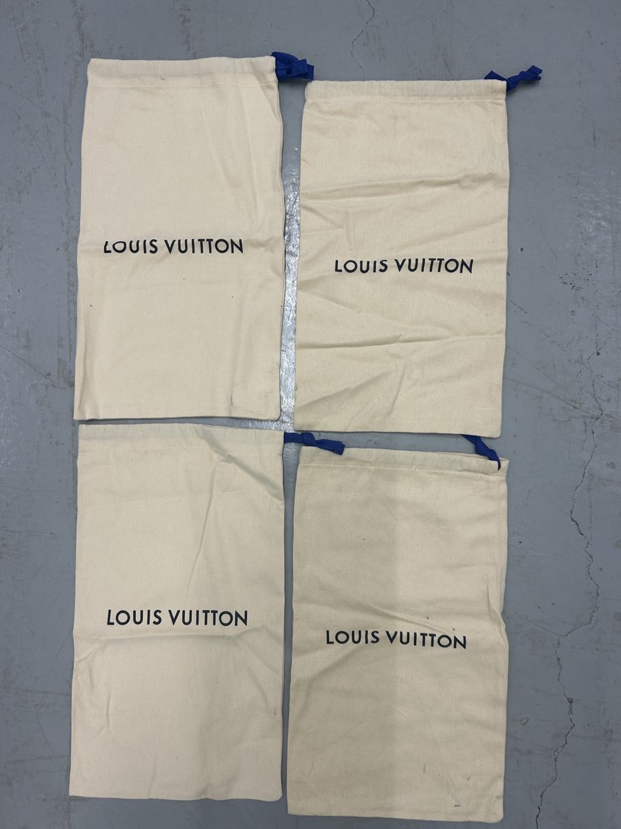 Louis Vuitton Taschen: Louis Vuitton 4 Staubbeutel Dustbag – Gebraucht aus Bern von floorball_zoro