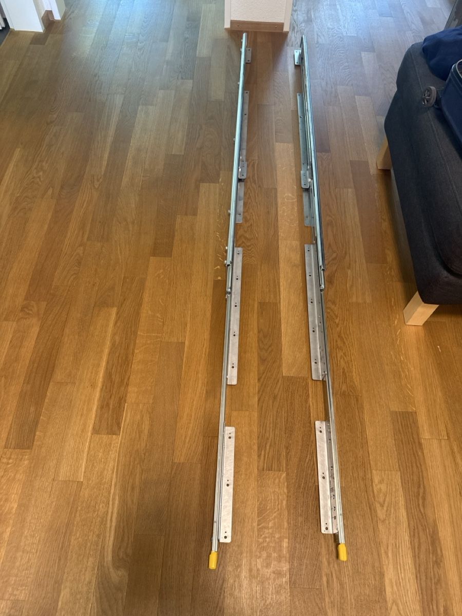Ferramenta: Schwerlastauszug 1300 150 kg – Usato da Seewen SZ venduto da Katze260874