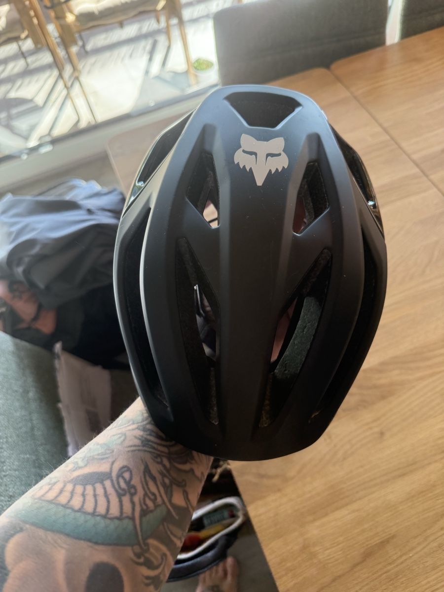 Fox Helme: Fox crossframe pro helm M  – Gebraucht aus Giubiasco von Darkemperor 1