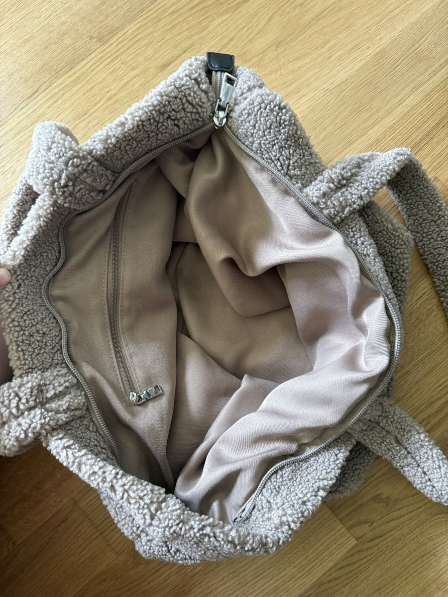 Sacs femmes: Handtasche  – Neuf (Voir description) à Brunnen par pel_vk7g 1