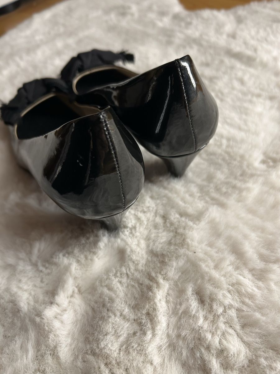 Prada Scarpe da donna: Prada Pumps Lackleder schwarz Gr. 36 – Nuovo (secondo la descrizione) da Aeschi b. Spiez venduto da davidS744 2