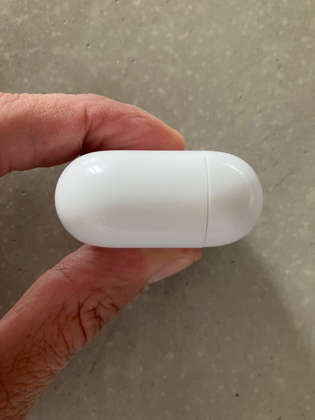 Apple Kopfhörer: APPLE AIRPODS 4 CASE ANC – Gebraucht aus Lausanne von mr.v 8