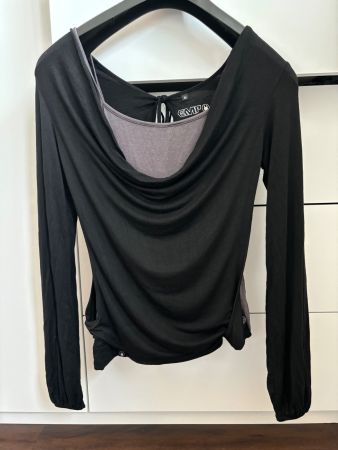 Zwei T-Shirt (2 in 1) und noch eins