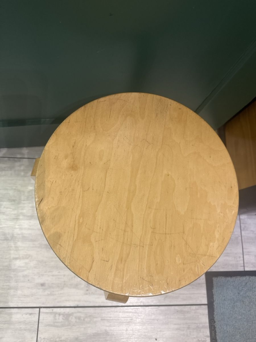 Ikea Tabourets: IKEA Hocker Frosta – D'occasion à Villmergen par bubblevintage 1