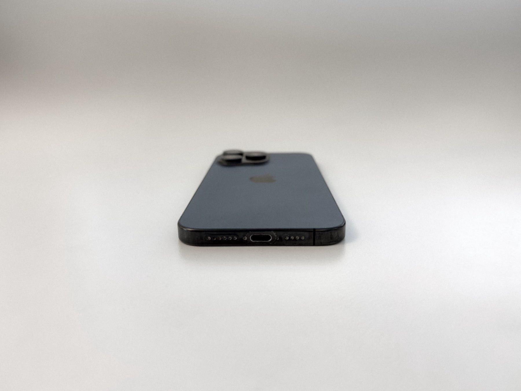 Apple Handys / Smartphones: Apple iPhone 15 Pro Max 1 TB Black Titanium – Gebraucht aus Gwatt (Thun) von ThunGwatt 2