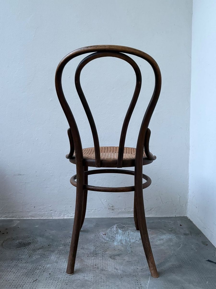 Sedie: Klassiker Holz Stuhl – Usato da Basel venduto da pca_d87v 1