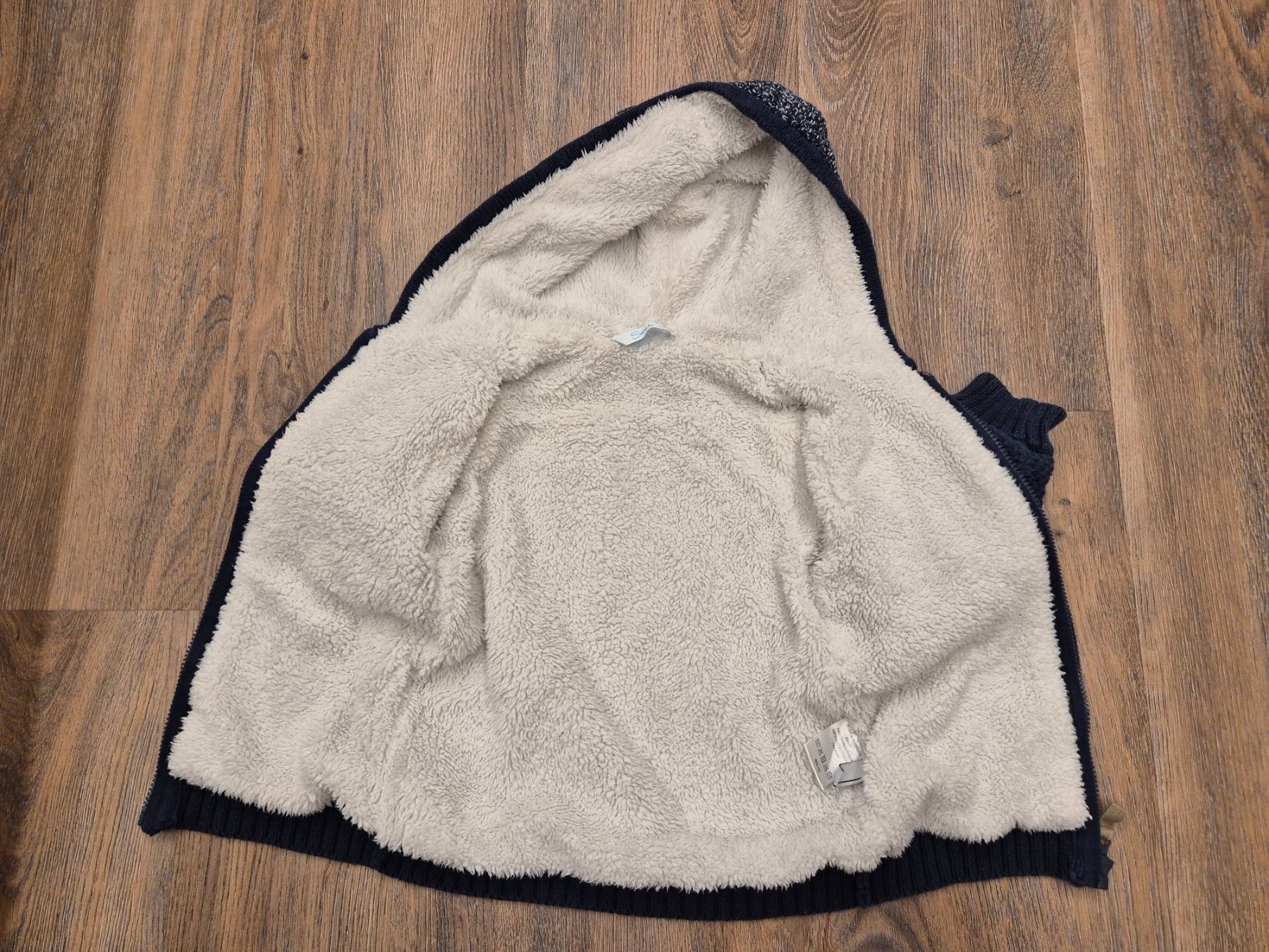Pullover & Sweatshirts: gestricktes Sweatshirt Smile 92 – Gebraucht aus Adliswil von monikas47 2