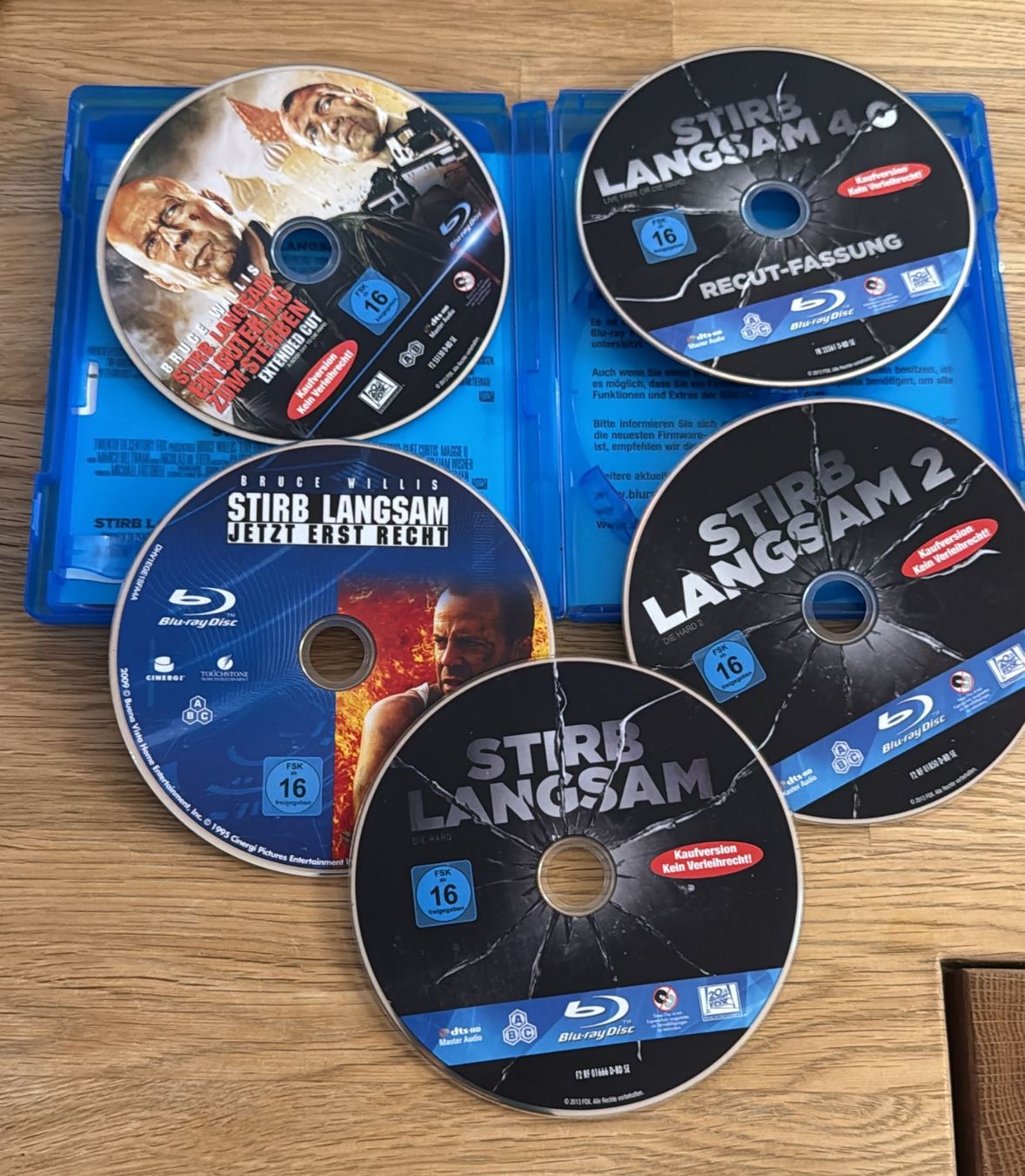 Alle DVDs: STIRB LANGSAM COLLECTION BLU-RAY – Gebraucht aus Zürich von freioccasionen 2