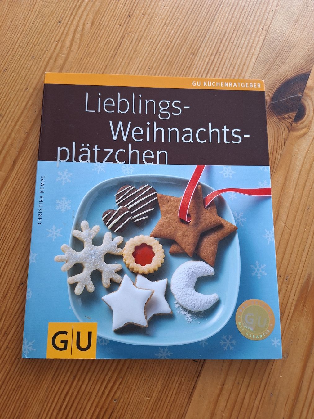 Libri: Backbuch Weihnachtsguetsli – Usato da Aesch BL venduto da ChezToKa